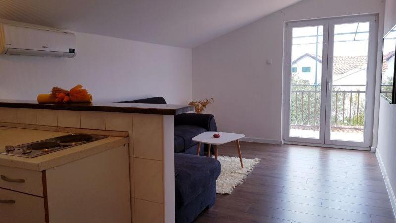 וודיצה Apartment Mirjana מראה חיצוני תמונה