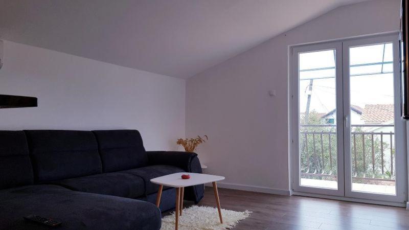 וודיצה Apartment Mirjana מראה חיצוני תמונה